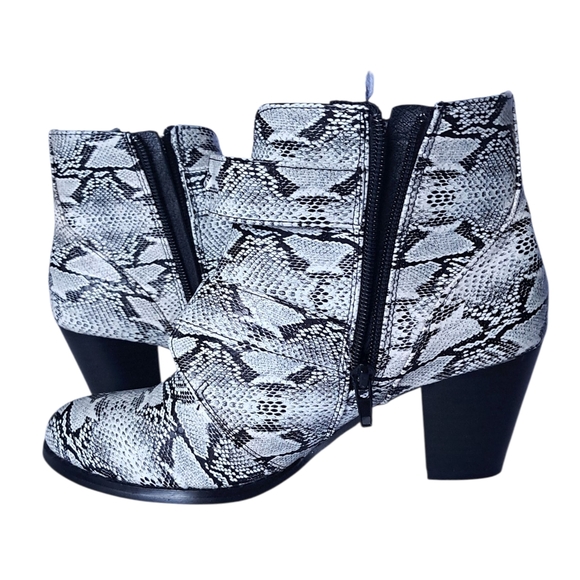 Coconuts by Matisse Snake Print Ankle Boots - Picture 4 of 6